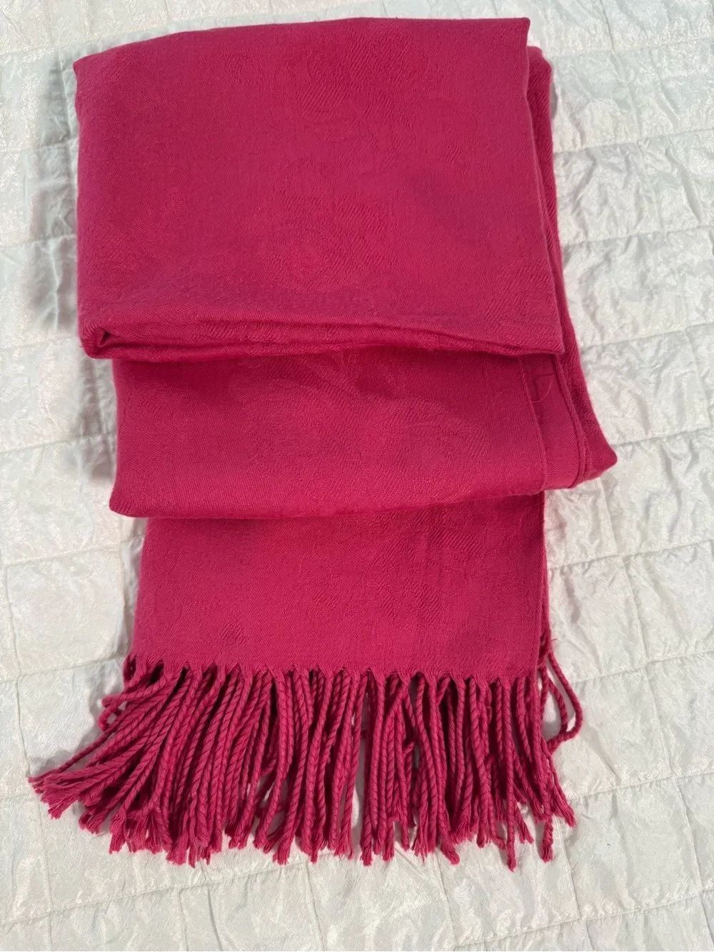 Fuchsia Pink Rose Floral Jacquard Pashmina Shawl Scarf Wrap 72x30 Reversible